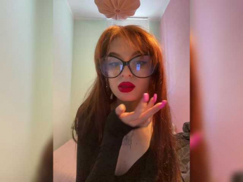 Liz-Prissy webcam model stream image