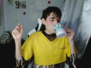 Shun Moore webcam model stream image