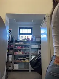 ainaht webcam model stream image