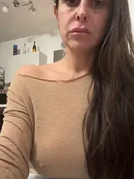 ainaht webcam model stream image