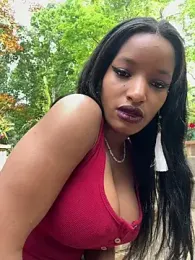NicoleCocksXXX webcam model stream image
