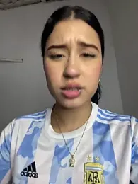 cristalxxx_hott webcam model stream image