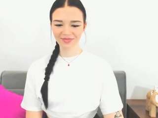 avacute webcam model stream image