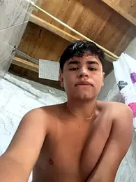 Matt_Swett webcam model stream image