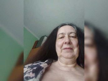 Love777love webcam model stream image