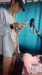 _kyleowens_ webcam model stream image