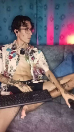 _kyleowens_ webcam model stream image