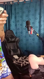 _kyleowens_ webcam model stream image