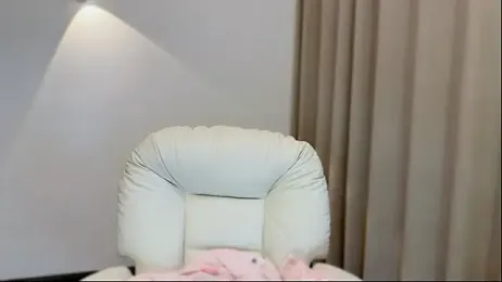 LH7 webcam model stream image