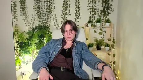 MarcusHuge webcam model stream image