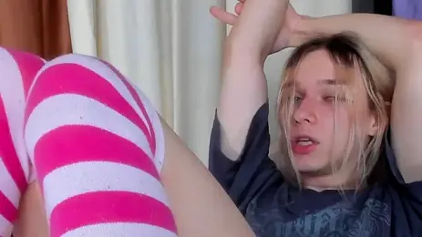 Icebenzz webcam model stream image