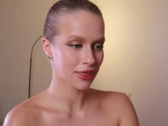 ella_twinkle webcam model stream image