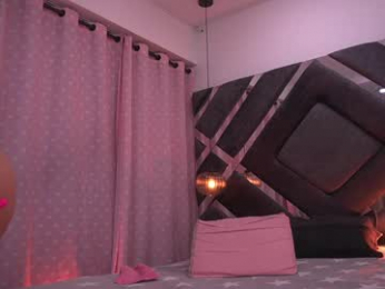 vvioleta_ webcam model stream image