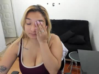 emilyriskhot webcam model stream image