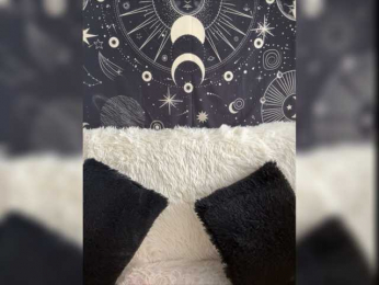 BestyBoobs webcam model stream image