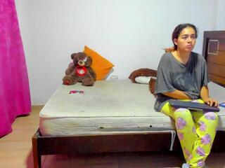 Meryda Brave webcam model stream image