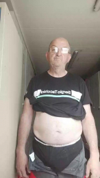 riri76560 webcam model stream image