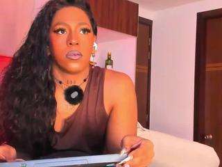 amber-raus webcam model stream image