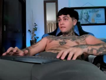 juan_alvarez18 webcam model stream image
