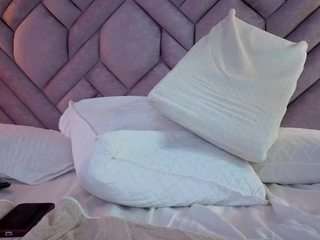 milancorleone webcam model stream image