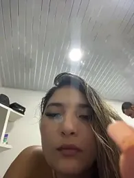 Hot2gether69 webcam model stream image