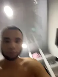 Hot2gether69 webcam model stream image