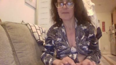 Laceylovez webcam model stream image