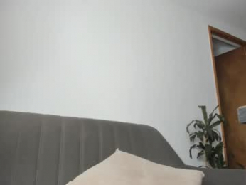 agelinaferrara webcam model stream image