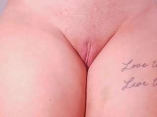 tailor-davis webcam model stream image
