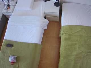 voyeurcam-julmodels-bed-5 webcam model stream image