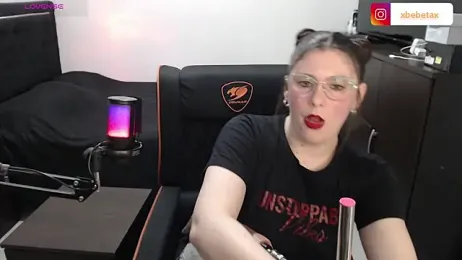 xxbbtaa webcam stripchat model stream image