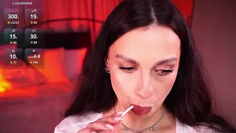 LunaNight webcam stripchat model stream image