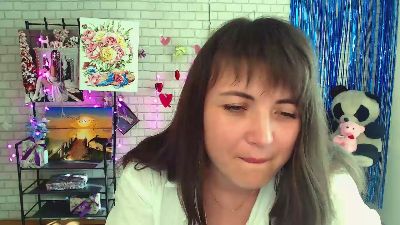 Darina_M_ webcam model stream image
