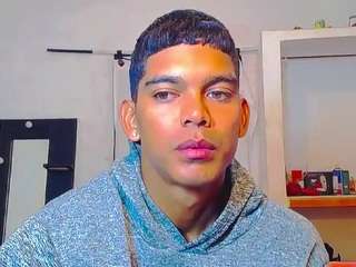 themykeone webcam model stream image