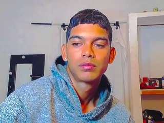 themykeone webcam model stream image