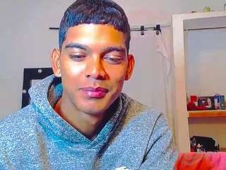 themykeone webcam model stream image