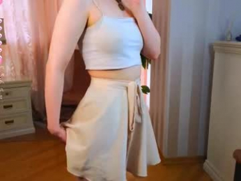chloealice webcam model stream image