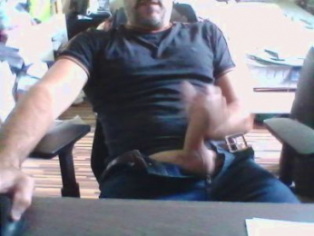 ahhum webcam model stream image