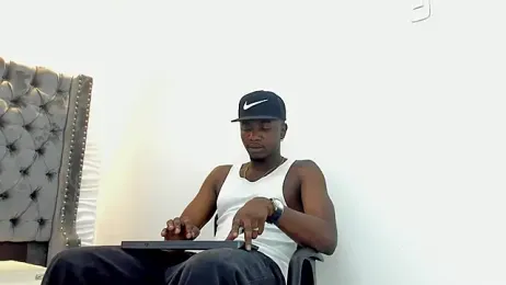 DOUGLAS_099 webcam model stream image