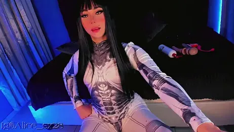 Alicebby_bigCock19 webcam model stream image