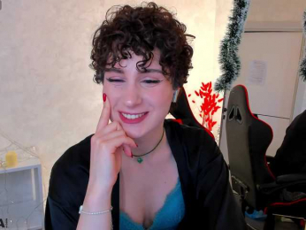 AdelinePerle webcam model stream image