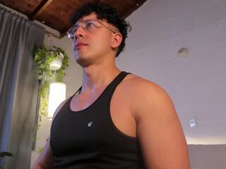 Blake Levi webcam model stream image