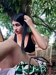 Julix_A webcam model stream image