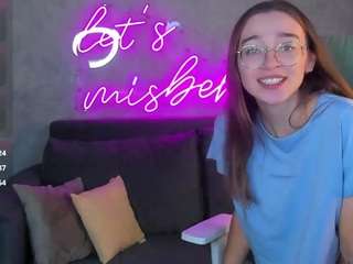 lucy-green webcam preview