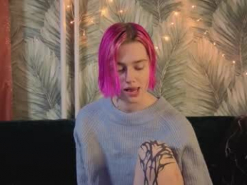 kittenishe webcam model stream image