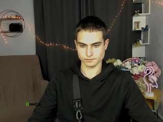 xevier-loyd webcam camsoda model stream image