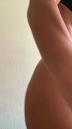 Roxy_roo2601 webcam model stream image