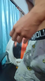 warm_sexxx webcam model stream image