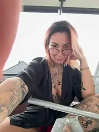 Mia-Fuchs webcam model stream image