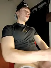 Logan_sixxer webcam model stream image